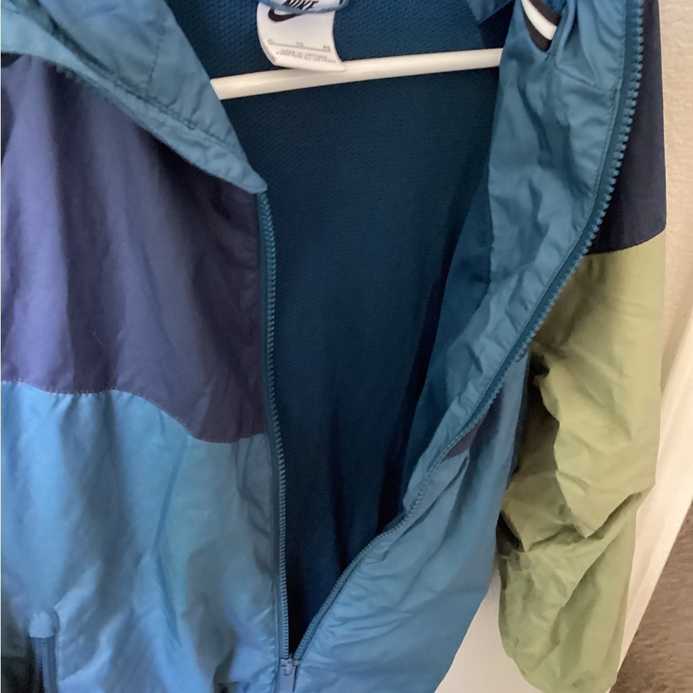Nike Blue and Teal Windbreaker - Picture 3 of 6
